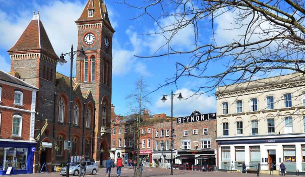 Driving in Newbury After Passing Your Driving Test Peter Skelton Driving School