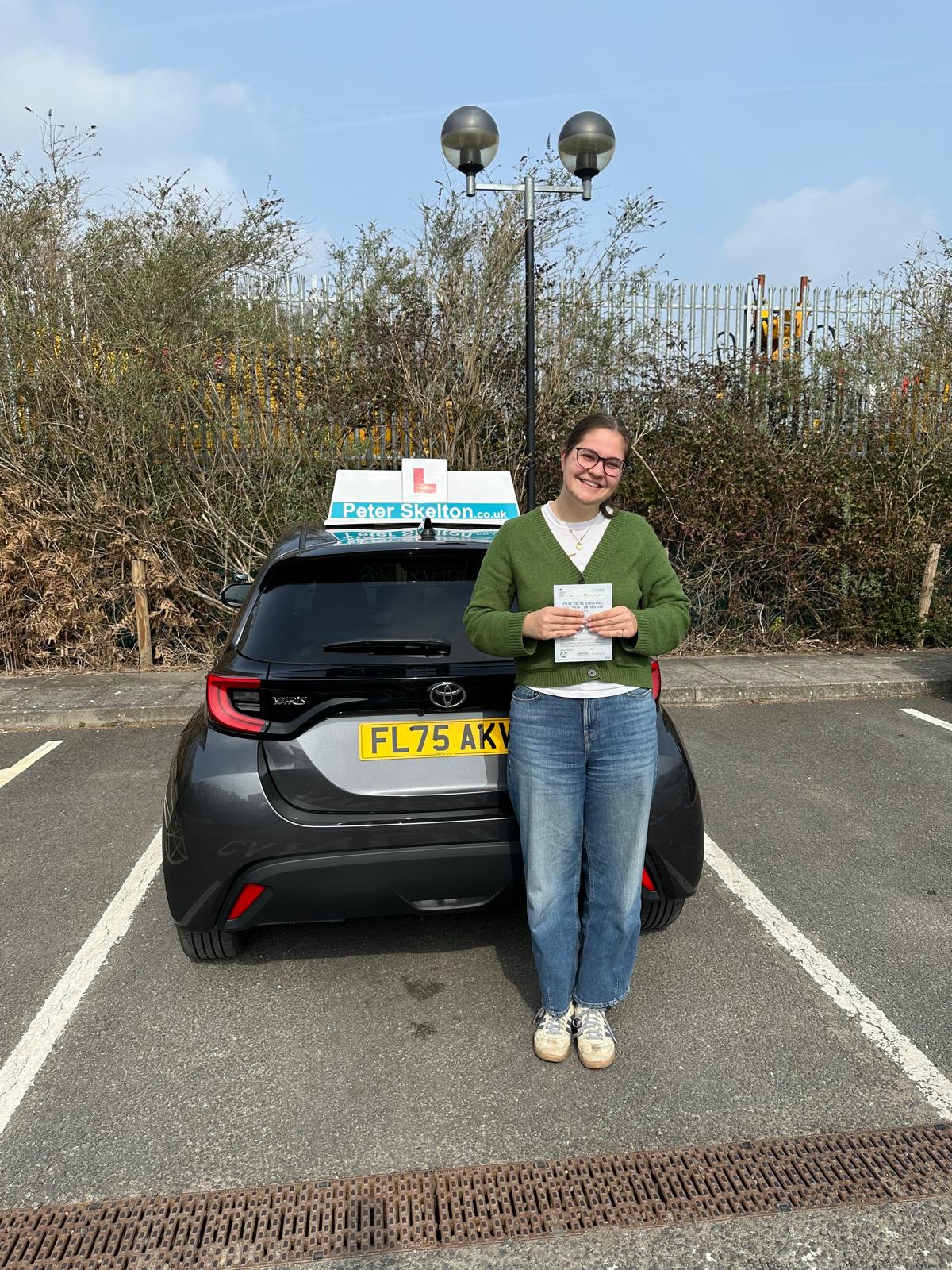 Automatic Driving Lessons Newbury - Beth Sirianni